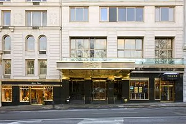 Rented by Douglas Elliman | media 11