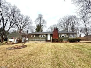 7 Brady Rd, Warren Twp., NJ 07059