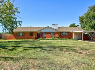 2805 Bella Vista Dr, Midwest City, OK 73110