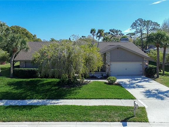 3rd image of 2205 Toniwood Ln