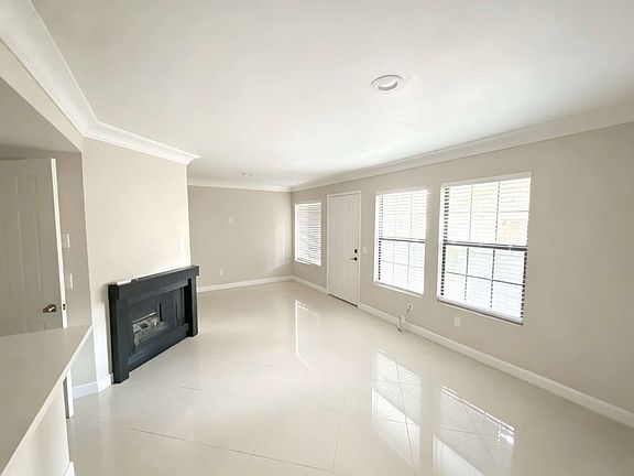 3rd image of 8167 Vineyard Ave Unit 70