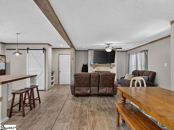 5th image of 85 Beech Branch Ln