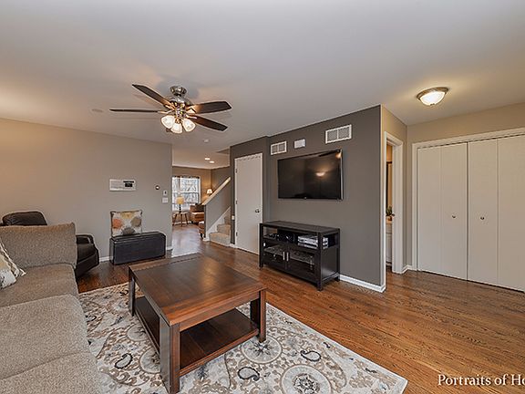5th image of 1420 Charleston Ct #1420
