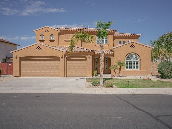 3rd image of 17616 W Ivy Ln