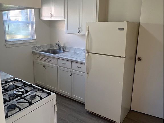 3rd image of 1310 Tamara Ct #1332