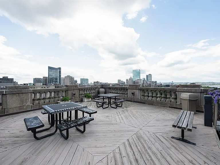 21 Beacon St #6C — Photo 17
