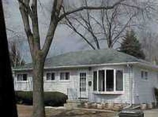 1851 E Mitchell Ave, Waterloo, IA 50702