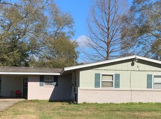 1320 Darrell St, Eunice, LA 70535