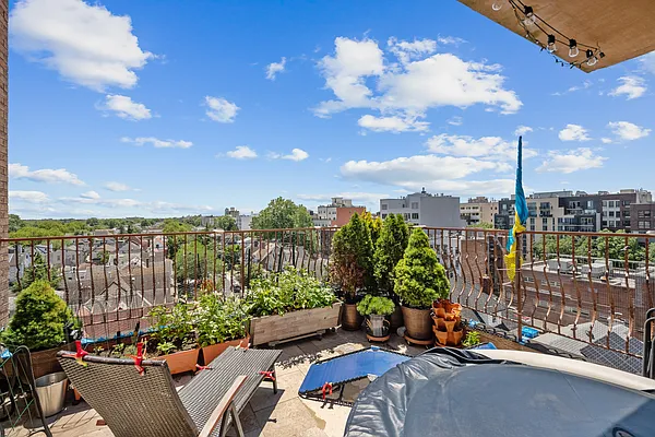 Sold by Ilite Realty Inc | media 19