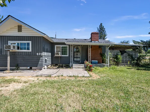 402 D St, Lowell, OR 97452