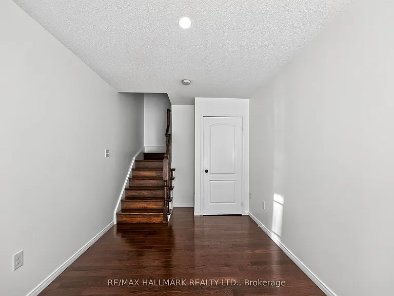 10 Linnell St — Photo 9