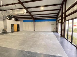 827 Leonard C Taylor Pkwy, Green Cove Springs, FL 32043