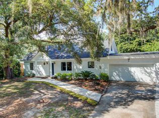 59 Vincent Dr, Mount Pleasant, SC 29464