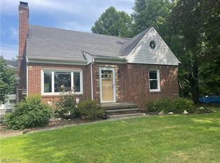 1239 Meadow Dr, Kent, OH 44240