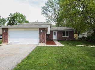 3344 Willow Ln, Markham, IL 60428