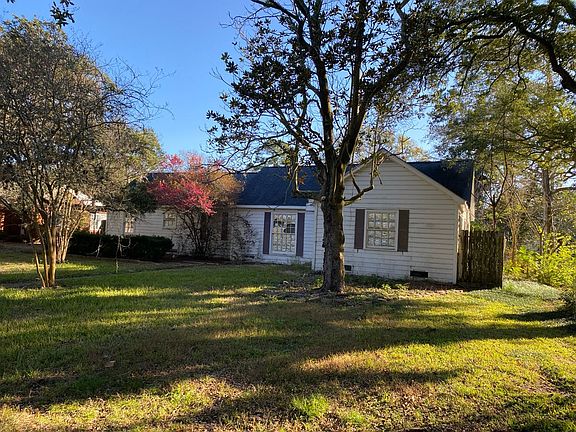 2nd image of 2921 Avenue I