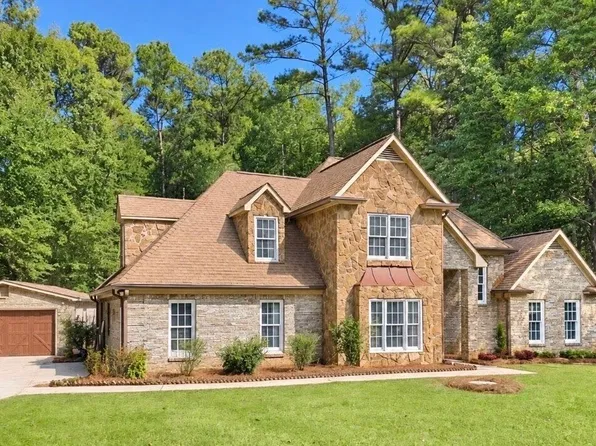 266 Yorkshire Pl, Newnan, GA 30265