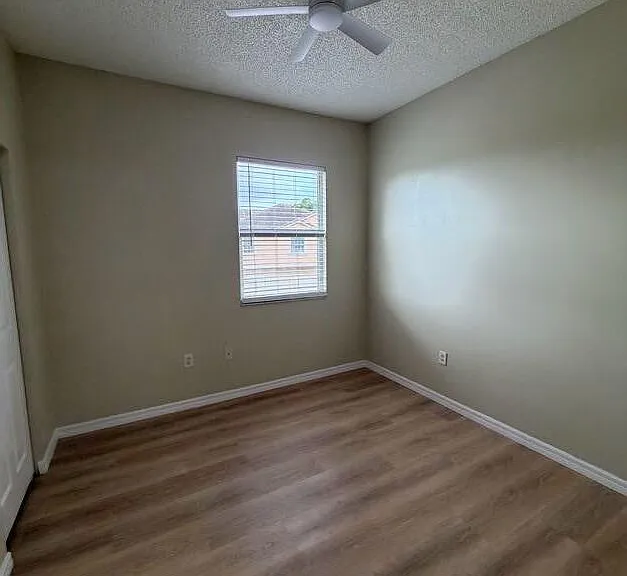 2925 Crestwood Ter #5204 — Photo 6