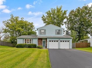 8115 Sloop Dr, Cicero, NY 13039