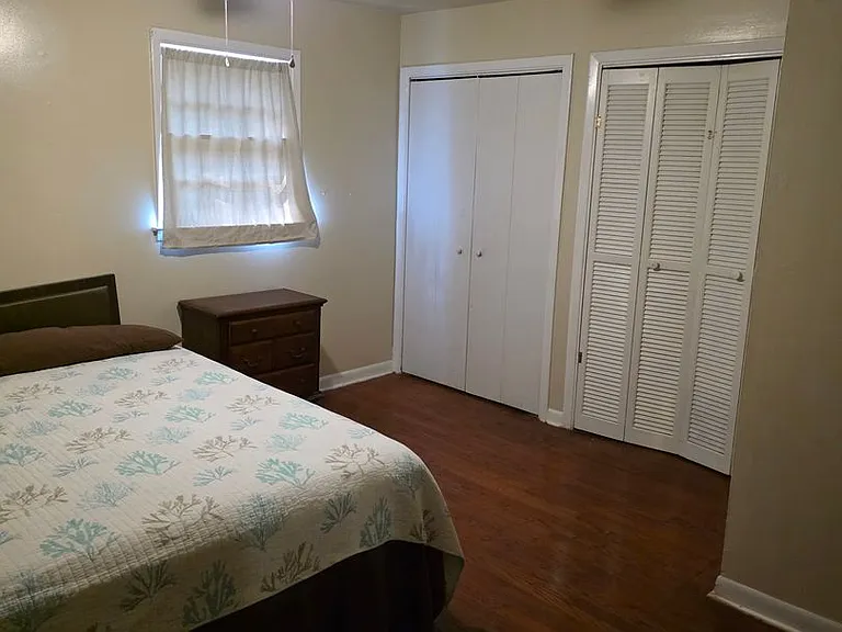 2521 Lyman St — Photo 3