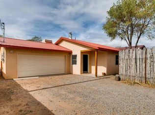742 Porvenir Ln, Santa Fe, NM 87505