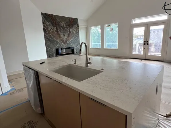 310 Blue Point, Clear Lake Shores, TX 77565