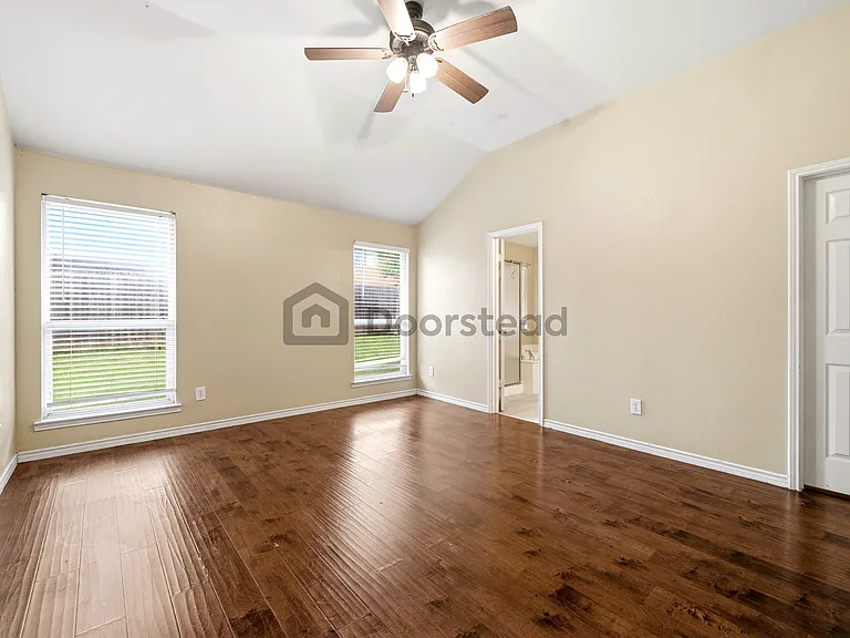 15809 Ducote Dr — Photo 29