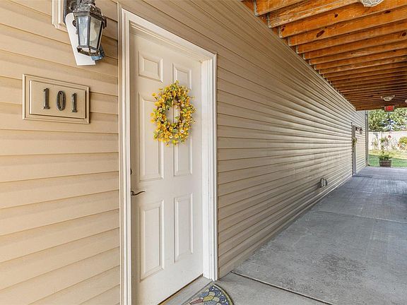 3rd image of 6401 Brookfield Court Dr APT 101