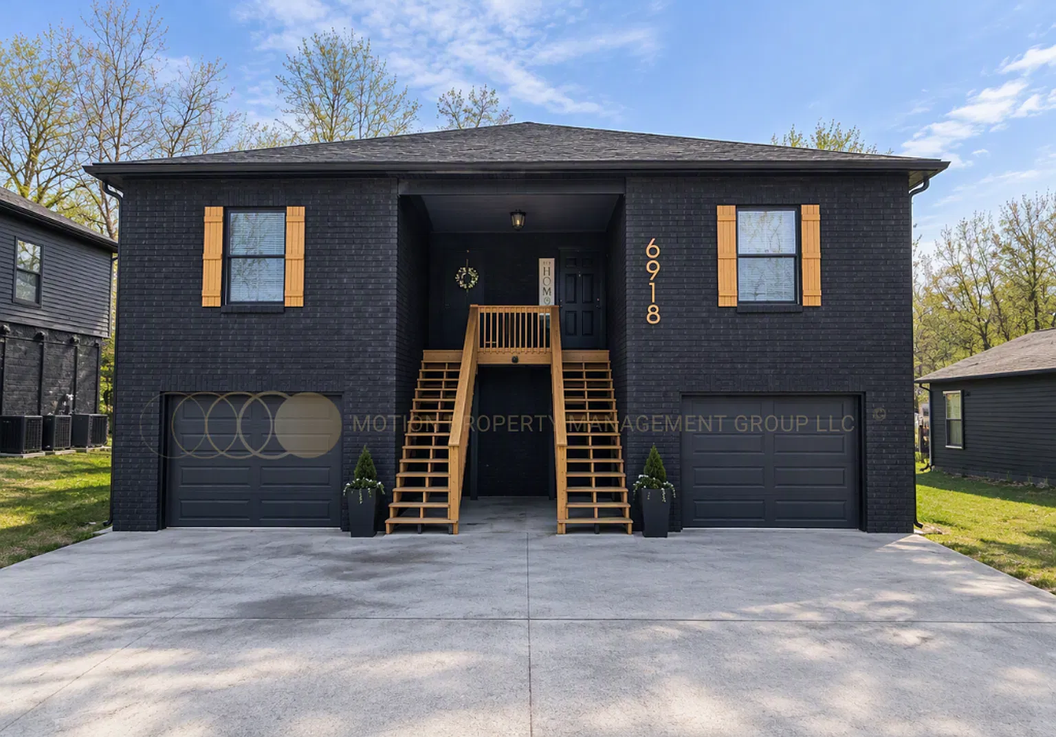 6918 Northside Drive — Photo 1