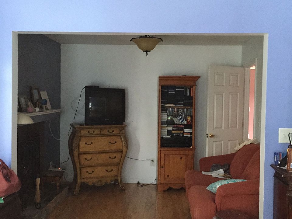 2nd image of 3504 Asher Ave
