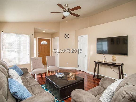 4th image of 6938 Country Day Ln