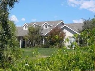 2081 Fuerte St, Fallbrook, CA 92028