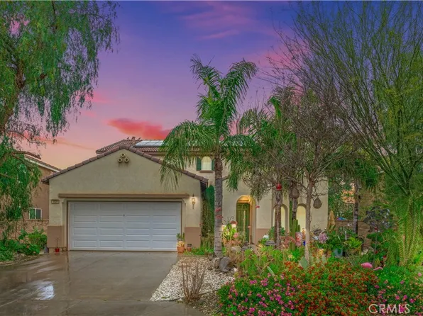 1520 Adderstone Way, Perris, CA 92571