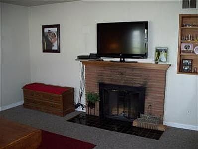 2nd image of 429 W Knolls Vista Dr