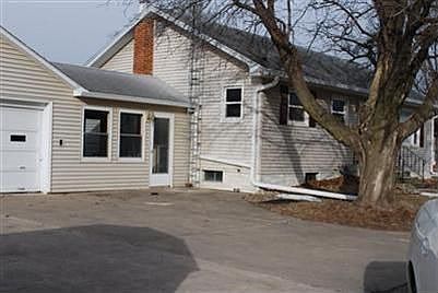 2nd image of 1017 E South St
