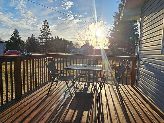 2nd image of 611 Long Prairie Rd SW