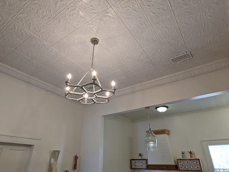 456 Augusta St — Photo 10
