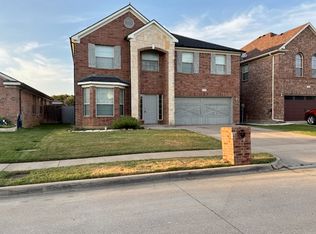 712 Mistymoor Ln, Haslet, TX 76052