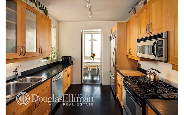 Sold by Douglas Elliman | media 11