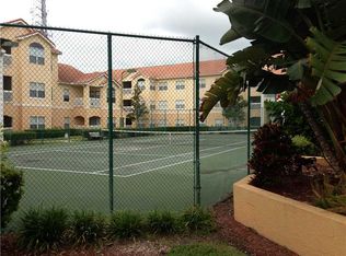 10764 70th Ave #1202, Seminole, FL 33772