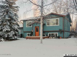 2645 Lisa Ann Dr, North Pole, AK 99705