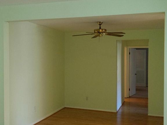 3rd image of 3332 Woodburn Village Dr APT 22