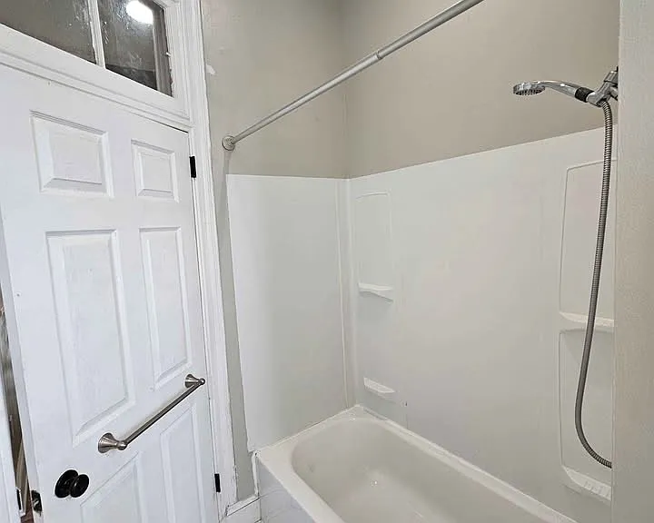 1807 Madison Ave #3 — Photo 7