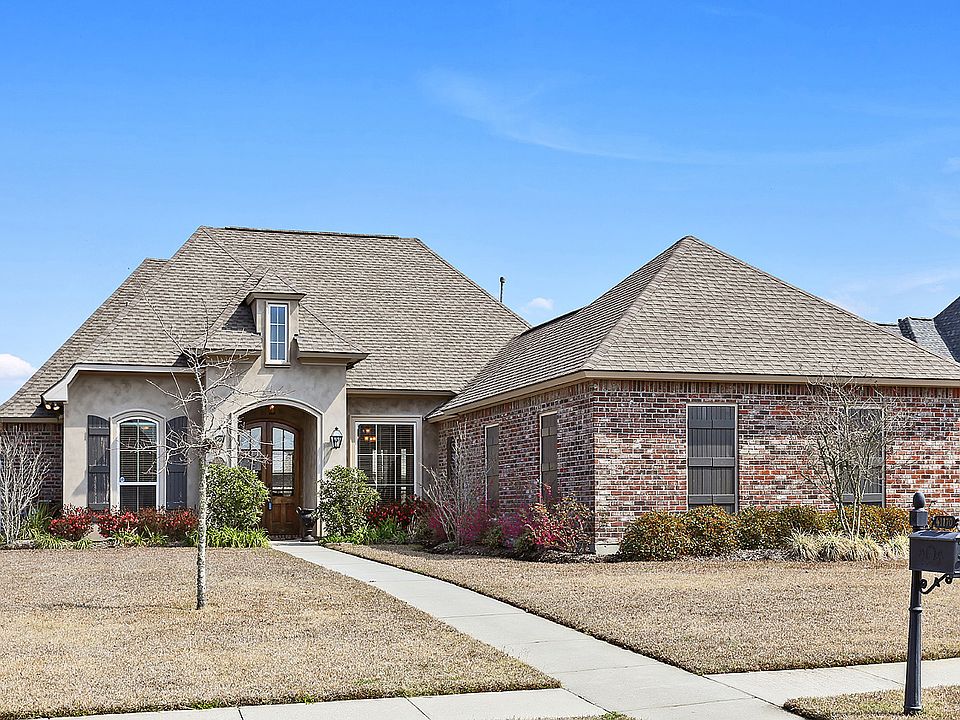 1st image of 41170 Bayou Segnette Ave