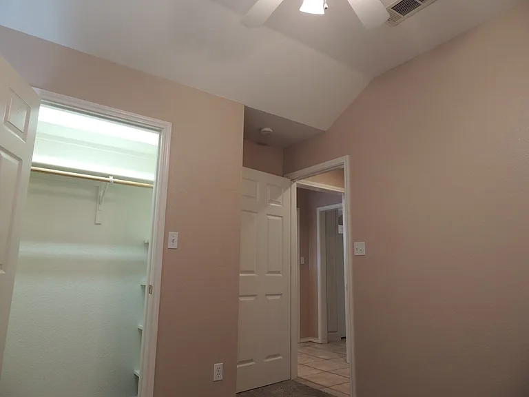 2913 Sunburst Dr — Photo 28
