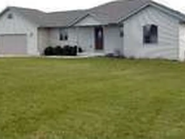 W6165 Ron Hill Ln, Monticello, WI 53570