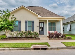 103 Pettigrove Dr, Youngsville, LA 70592