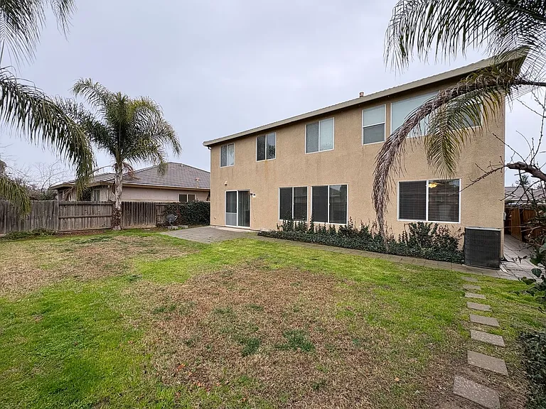 3116 W Buena Vista Ave — Photo 9
