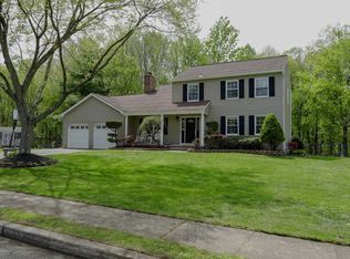 18 Burdge Dr, Middletown, NJ 07748