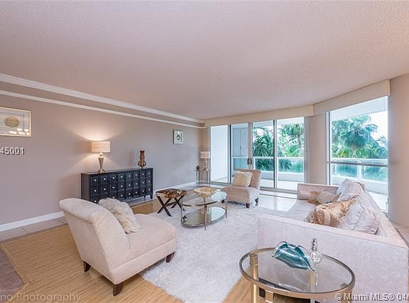 5th image of 21150 NE 38th Ave APT 404